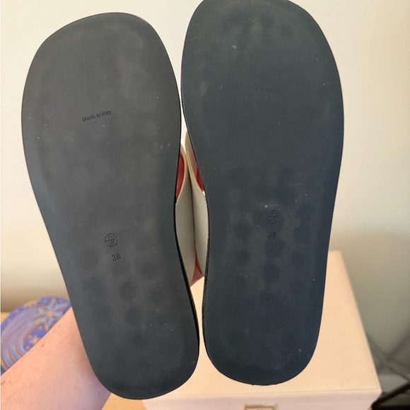 The Row Ginza Sandals (White/Black) - Picture 5 of 5